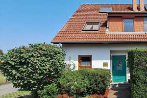 Doppelhaushälfte mit Garten , Garage & PKW Stellplatz in MA - Gartenstadt