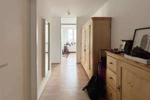 - In begehrter Halbhöhenlage der Gänsheide - Großzügige 3-Zimmer-Stadtwohnung – Die vollständige Adresse der Immobilie erhältst du vom Anbieter., 70188 Uhlandshöhe, Stuttgart – Vorschaubild 5