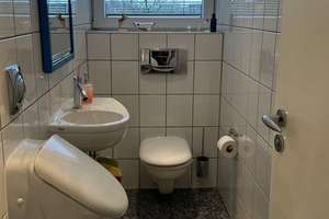 Wohnen. Vermieten. Investieren. – Stilvolles Mehrfamilienhaus mit Gartenidylle in Duisburg-Oestrum – Eichenstr. 20, 47228 Bergheim, Duisburg – Vorschaubild 10