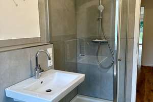 Bezugsfreie 3 Zimmerwohnung mit großer Süd-Terrasse und Garten – Buchenstraße 39, 40599 Reisholz, Düsseldorf – Vorschaubild 8