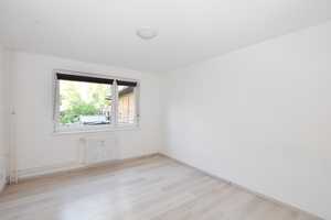 Helle 3-Zimmer Erdgeschosswohnung mit Garten! – Wolfsburg – Vorschaubild 2