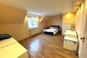 Ein Haus voller Möglichkeiten – Exklusives Wohn- und Geschäftshaus in Welden – Die vollständige Adresse der Immobilie erhältst du vom Anbieter., 86465 Welden – Vorschaubild 10
