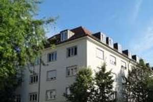 Perfekte 2,5-Zimmer-Altbau-Wohnung in Bestlage Bogenhausen