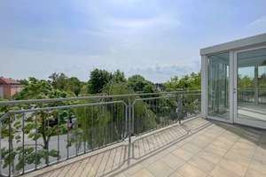 Penthouse mit Sonnenterrasse, Wintergarten, Aufzug & Tiefgarage in Hannover