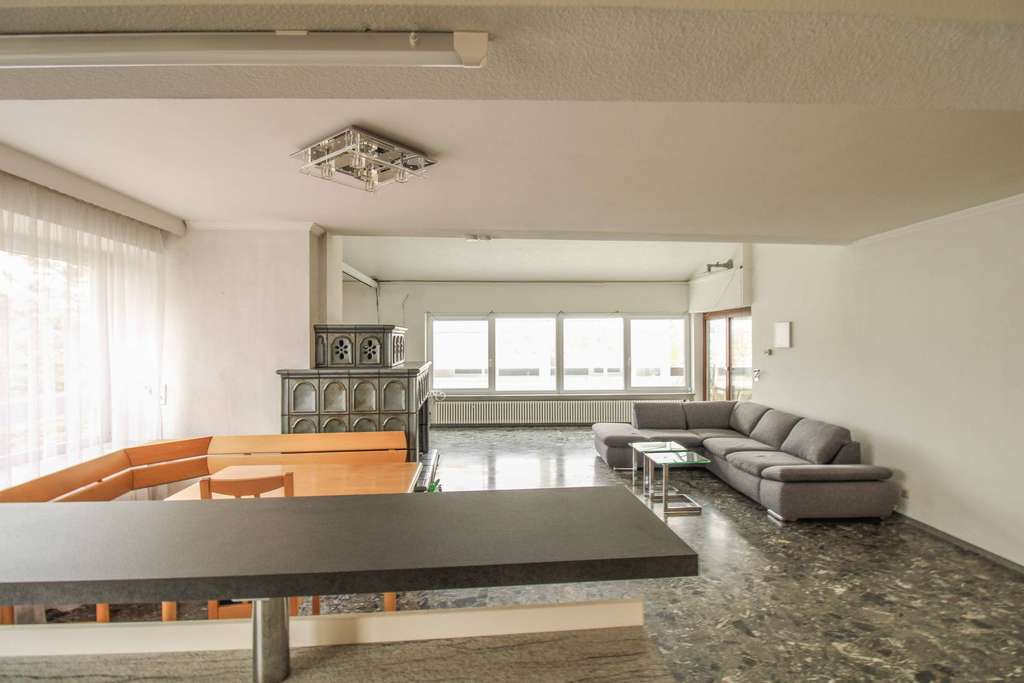 Immobilie in Pfullingen - Traumhaus mit Panoramablick – Ihr neues Zuhause mit exklusiver Ausstattung  - Bild 4