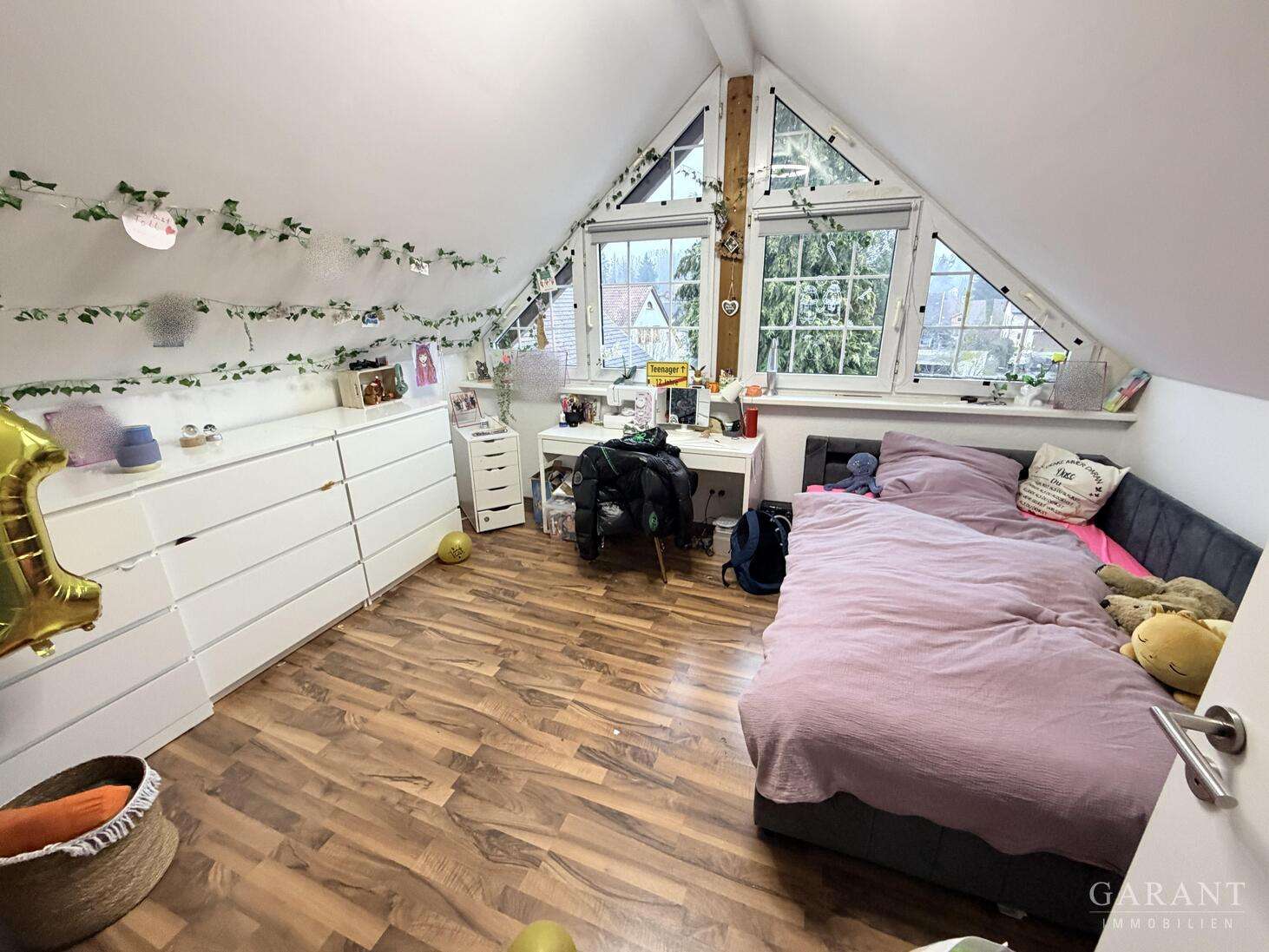 Immobilie in Aglasterhausen - Modernisierte Doppelhaushälfte in zentraler Lage - Bild 2