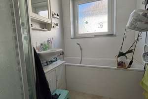 Schöne vier Zimmer Wohnung in Stuttgart, Ost (Gänsheide) – Die vollständige Adresse der Immobilie erhältst du vom Anbieter., 70186 Gänsheide, Stuttgart – Vorschaubild 6