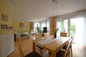 Familienfreundliches Zuhause mit Garage und Keller – 4-Raum-Wohnhaus in naturnaher Lage – Ibbenbürener Straße 9, 6862 Dessau-Roßlau – Vorschaubild 10