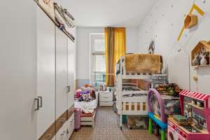 Mehrfamilienhaus mit 4 Wohneinheiten & 2 Gewerbeeinheiten direkt am Bahnhof in Königswinter – Die vollständige Adresse der Immobilie erhältst du vom Anbieter., 53639 Königswinter – Vorschaubild 17