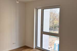 Erstbezug // Neubau//  2,5-Zimmer-Wohnung mit Balkon und EBK – Hagedornstraße 94, 12487 Johannisthal, Berlin – Vorschaubild 5