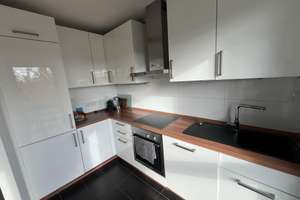 Modernes City-Apartment im Park Tower – Jetzt frei! – Ludwig-Erhardt-Allee 26, 76135 Südstadt, Karlsruhe – Vorschaubild 2