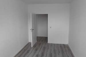 Moderne 4-Raum Wohnung mit Aufzug – 9126 Bernsdorf, Chemnitz – Vorschaubild 13