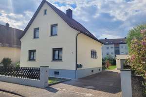 Außergewöhnlich großzügig wohnen nahe am Main, modernisiertes Familienhaus mit separater Wohneinheit – 63538 Großkrotzenburg – Vorschaubild 2