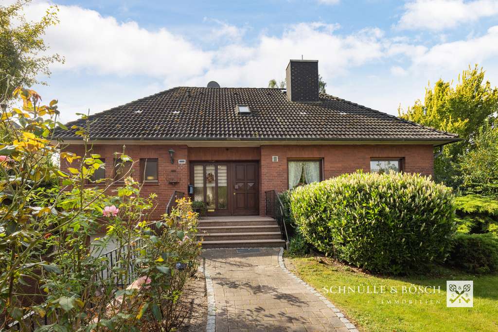 Immobilie in Hollern-Twielenfleth - Großzügiges Haus in der Nähe vom Elbstrand in Bassenfleth - Bild 1