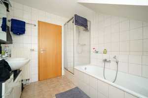 Charmante Dachgeschosswohnung in gepflegter Wohnanlage – Nürnberg – Vorschaubild 7