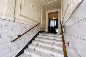 RESERVIERT-3-Raum-Wohnung mit Tageslichtbad,Wintergarten&Stuckelementen in der beliebten Südvorstadt – Leipzig – Vorschaubild 2