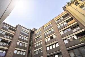 Helle möblierte 3 Zimmer-Wohnung in zentraler Lage – 40210 Stadtmitte, Düsseldorf – Vorschaubild 10