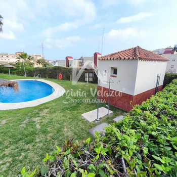 Chalet zum Verkauf in Rincón de la Victoria