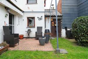 Ihr neues Zuhause: Großzügiges Einfamilienhaus mit idyllischem Gartenparadies – Die vollständige Adresse der Immobilie erhältst du vom Anbieter., 37589 Kalefeld – Vorschaubild 11