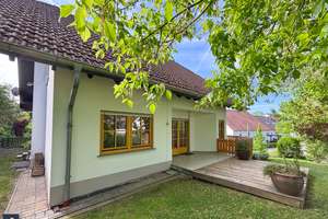 Ein Ort zum Großwerden und Ankommen: Großzügiges Landhaus, Gartenidylle und  Einliegerwohnung. – Die vollständige Adresse der Immobilie erhältst du vom Anbieter., 65558 Gückingen – Vorschaubild 10