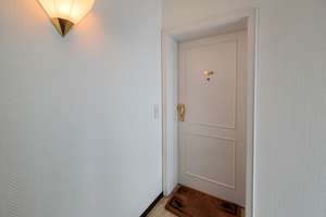 Helle 3-Zimmer-Wohnung mit gr. Süd-Balkon & Fussbodenheizung im gepflegten 6-Parteienhaus – Die vollständige Adresse der Immobilie erhältst du vom Anbieter., 51381 Quettingen, Leverkusen – Vorschaubild 9