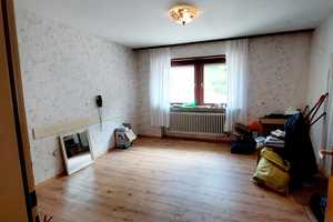 SCHÖNE LAGE AM WALDRAND - Freistehendes 1-2 Fam. Haus mit 2 Garagen in Thaleischweiler-Fröschen – Südwestpfalz (Kreis) – Vorschaubild 15
