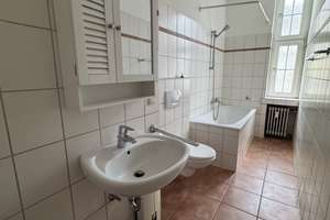 3-Zimmer Altbauwohnung im beliebten Düsseldorf Friedrichstadt- sofort bezugsfrei – Kirchfeldstr. 159, 40215 Friedrichstadt, Düsseldorf – Vorschaubild 11