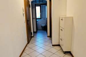 Wohn(t)raum: 3,5-Zimmer Wohnung mit Balkon in Ingolstadt-Nähe Gerolfinger Straße – Die vollständige Adresse der Immobilie erhältst du vom Anbieter., 85049 Friedrichshofen-Hollerstauden, Ingolstadt – Vorschaubild 6
