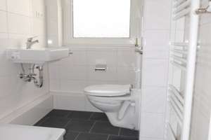 ***Schöne und renovierte 3-Zimmerwohnung mit Balkon in ruhiger Lage*** – Henschelstr. 6, 47229 Friemersheim, Duisburg – Vorschaubild 8