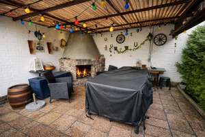 Property thumbnail 8