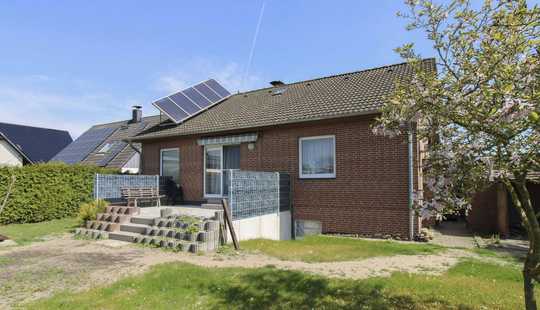 Bild von Attraktives Ein- bis Zweifamilienhaus dank Einliegerwohnung