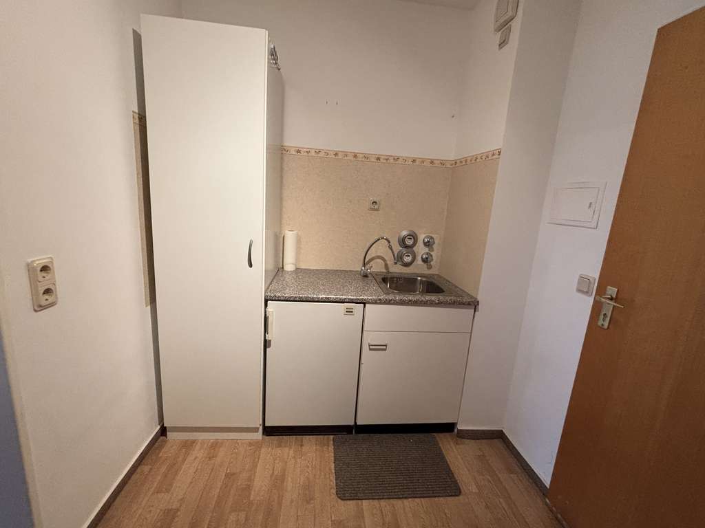Immobilie in Rödermark - tolle 1-Zimmer-Wohnung mit Stellplatz und Loggia - Bild 4