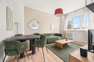 Großartige 3-Zimmer-Wohnung in Mitte - voll möbliert – Stockholmer Straße 5, 13359 Gesundbrunnen, Berlin – Vorschaubild 1