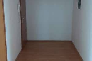 Schöne 2 Zi. Dachgeschosswohnung mit 54 m² – Stötteritzer Landstraße 19, 4288 Holzhausen, Leipzig – Vorschaubild 5