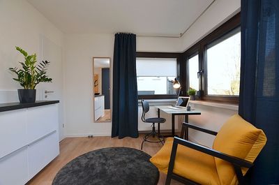 Modern möbliertes Studio in Esslingen Hegensberg
