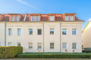 Lichtdurchflutete 2-RW * Tageslichtbad mit Dusche * sep. Küche * ruhige Lage * ÖPNV * zentral* TOP *