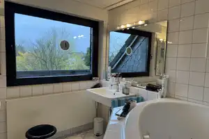 So schön - hier ist sogar das Exposee beeindruckt. (Fußläufig 15 Min. bis Kettwig) – In der Lilie 25, 42579 Mettmann (Kreis) – Vorschaubild 39