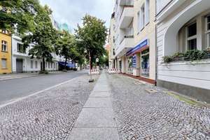 Stuck, Fischgrät & Flügeltüren: Herrschaftliche Familienwohnung in bester Lage Charlottenburgs! – Mommsenstr. 61, 10629 Charlottenburg, Berlin – Vorschaubild 24