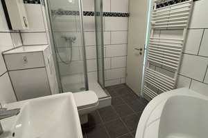 Schöne, modernisierte 2,5-Zimmer-Wohnung incl. Küche in Essen                                     – Hedwigstr. 39, 45130 Rüttenscheid, Essen – Vorschaubild 4