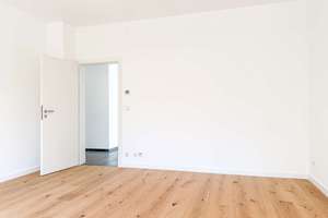 Geschmackvoll sanierte 4-Zimmer-Wohnung mit hochwertiger Ausstattung & Balkon! – Die vollständige Adresse der Immobilie erhältst du vom Anbieter., 48155 Mauritz-Ost, Münster – Vorschaubild 2