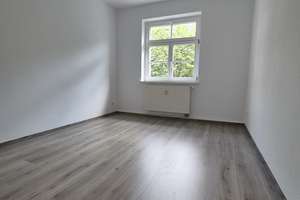 Im Denkmal! Familienwohnung mit klasse Grundriss, Wohn- u. Einbauküche,  Tageslichtbad, AR...! – Schweizstraße 1, 1259 Großzschachwitz, Dresden – Vorschaubild 10