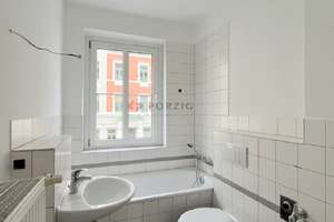 Sonnig. Hell. Perfekt für Singles – Wohnung mit Balkon – Carl-von-Ossietzky-Str. 20, 9126 Lutherviertel, Chemnitz – Vorschaubild 5