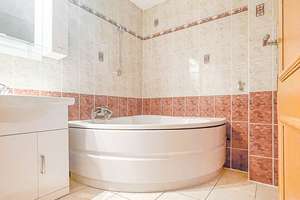 3-ZI.-WHG IN NÜRNBERGER SÜDSTADT IN UNMITTELBARER NÄHE ZUM AUFSESSPLATZ (WG-GEEIGNET) – Die vollständige Adresse der Immobilie erhältst du vom Anbieter., 90459 Galgenhof, Nürnberg – Vorschaubild 5