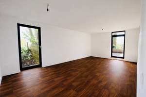 Drei Zimmer plus auf 178 m²: große S/W-Terrasse, zwei Eingänge & moderne Wärmepumpe – Die vollständige Adresse der Immobilie erhältst du vom Anbieter., 40625 Gerresheim, Düsseldorf – Vorschaubild 10