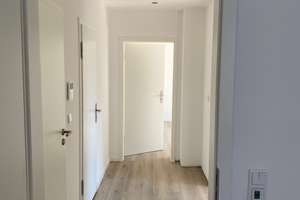 Attraktive Erdgeschoss 2,5-Zimmer-Wohnung mit Terrasse in Oberhausen Schmachtendorf – Schmachtendorfer Str. 54, 46147 Holten, Oberhausen – Vorschaubild 15