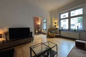 Charmante Renovierte Altbau EG Wohnung mit drei Zimmern und Balkon im Duisburger Wasserviertel  – Die vollständige Adresse der Immobilie erhältst du vom Anbieter., 47051 Altstadt, Duisburg – Vorschaubild 17