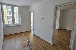 Moderne 2-Zimmer Wohnung mit Balkon  – Berlin – Vorschaubild 3