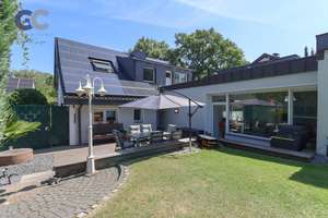 Idyllisch Wohnen am Lochbach - großes Familienparadies mit Indoor-Pool – Die vollständige Adresse der Immobilie erhältst du vom Anbieter., 42697 Ohligs/Aufderhöhe/Merscheid, Solingen – Vorschaubild 2