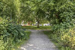 Köln-Nippes: Vermietete 3-Zimmer-Wohnung mit Loggia im gepflegten 4-Parteienhaus – Die vollständige Adresse der Immobilie erhältst du vom Anbieter., 50733 Nippes (Ortsteil), Köln – Vorschaubild 12