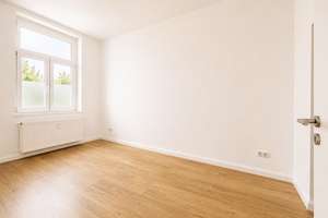 Stilvolle Altbauwohnung nach Kernsanierung - 2,5 Zimmer mit hohen Decken in zentraler Lage – Alter deutscher Ring 35, 47799 Stadtmitte, Krefeld – Vorschaubild 10